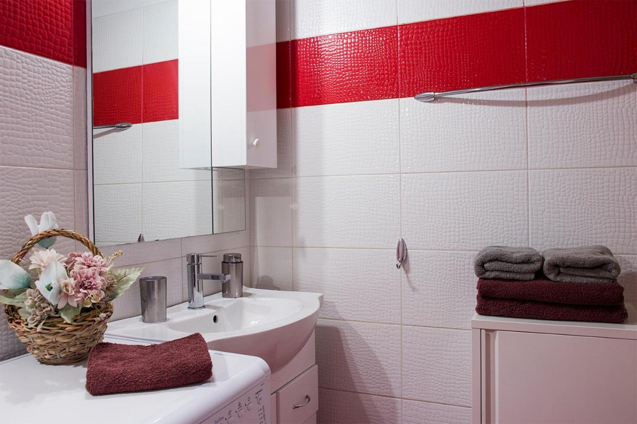 City Stay Close To The Metro A Charming Flat Atenas Exterior foto